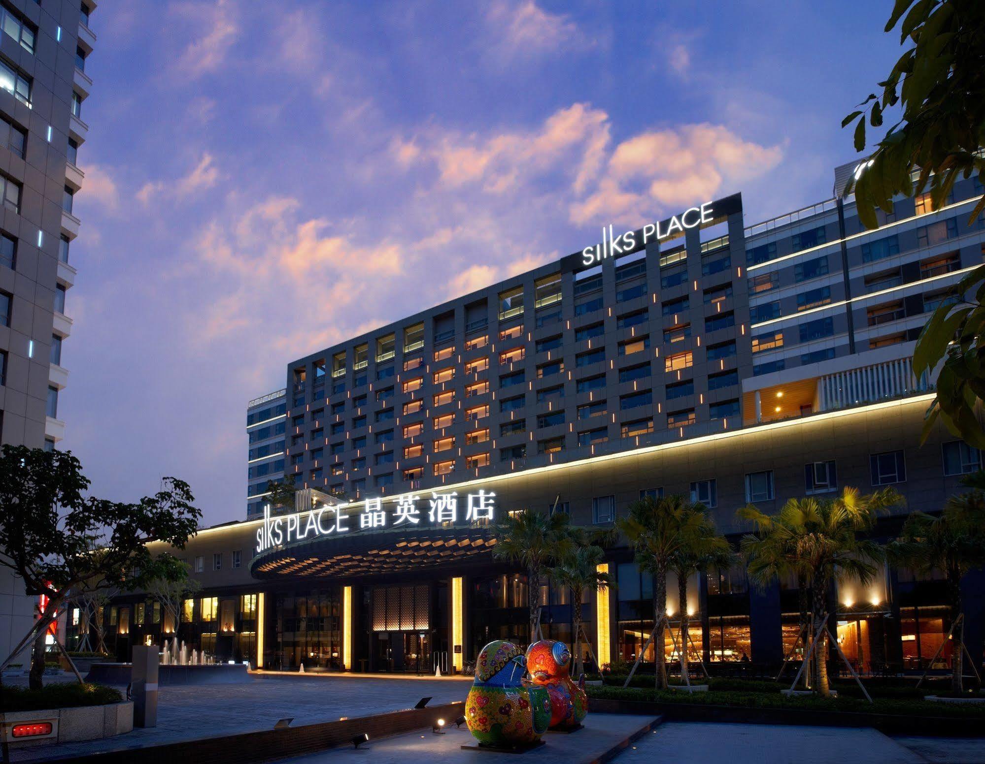 Silks Place Tainan Hotel Exterior photo